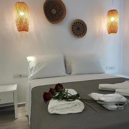 Hotel Galazio & Batsi (Andros)